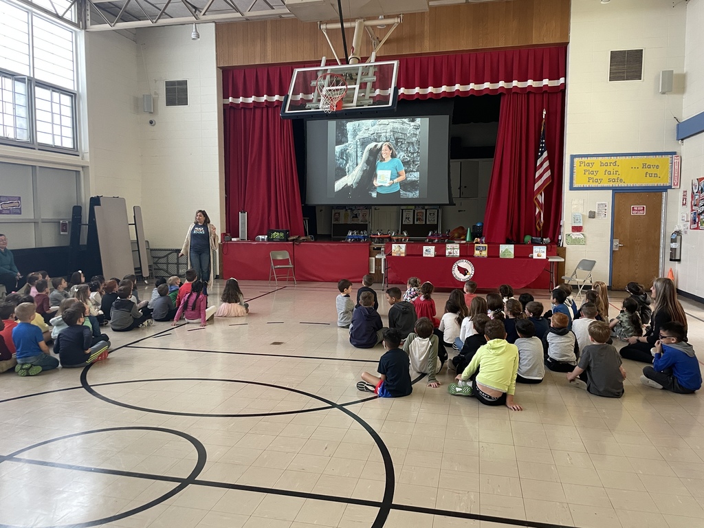 Author Beth Ferry's interactive presentation with JFG students
