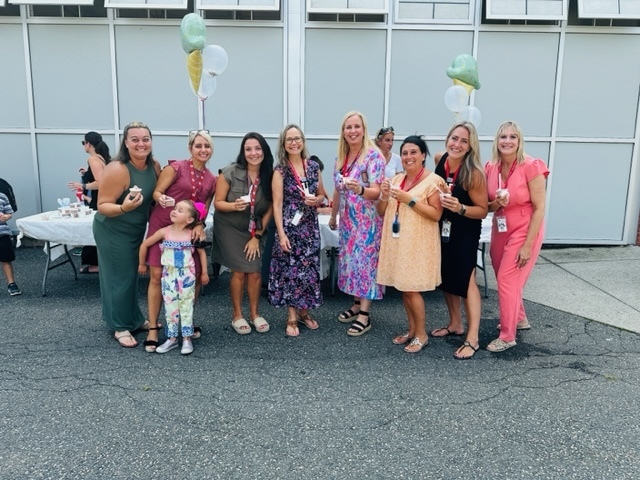 Thank you to our amazing PSO for the Welcome Back Ice Cream Social! This event brought our entire school community together to strengthen the bond that makes our school so special! #JustFocusonGrowing